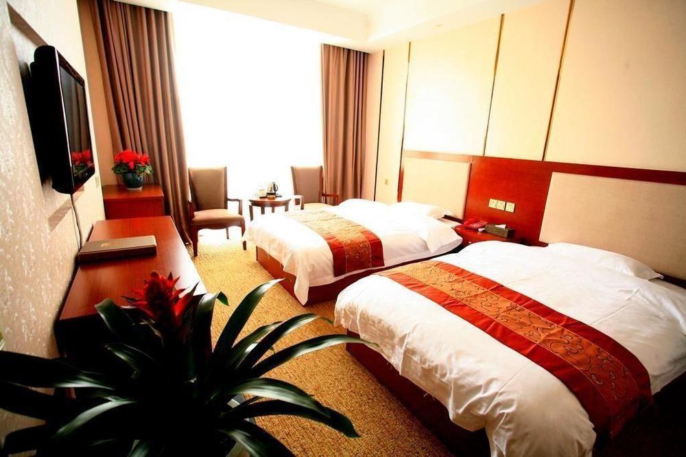 Konggang Holidy Hotel Shuangliu Chengdu Zewnętrze zdjęcie